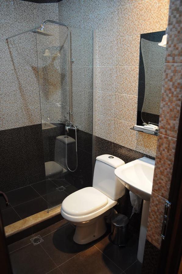 Hotel Apollon Yerevan Exterior photo