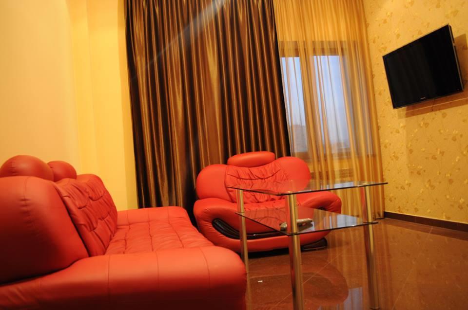 Hotel Apollon Yerevan Exterior photo